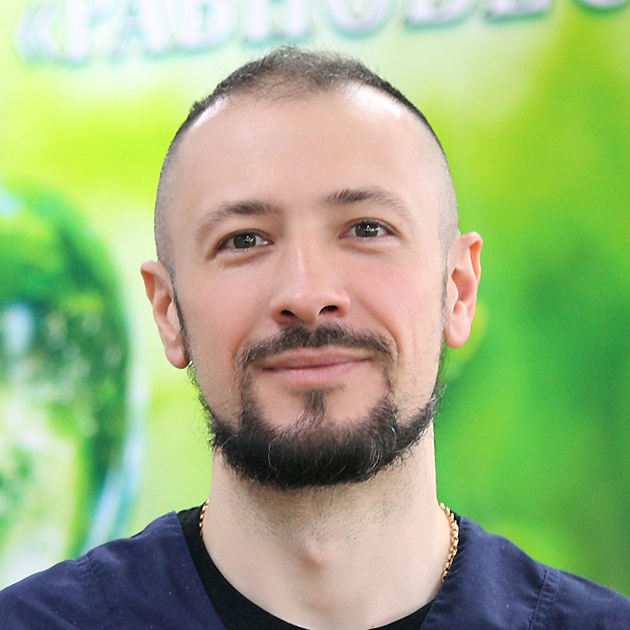 Бойко Антон - тренер ЛФК и тренажера ПравИло, массажист, специалист по висцеральному массажу